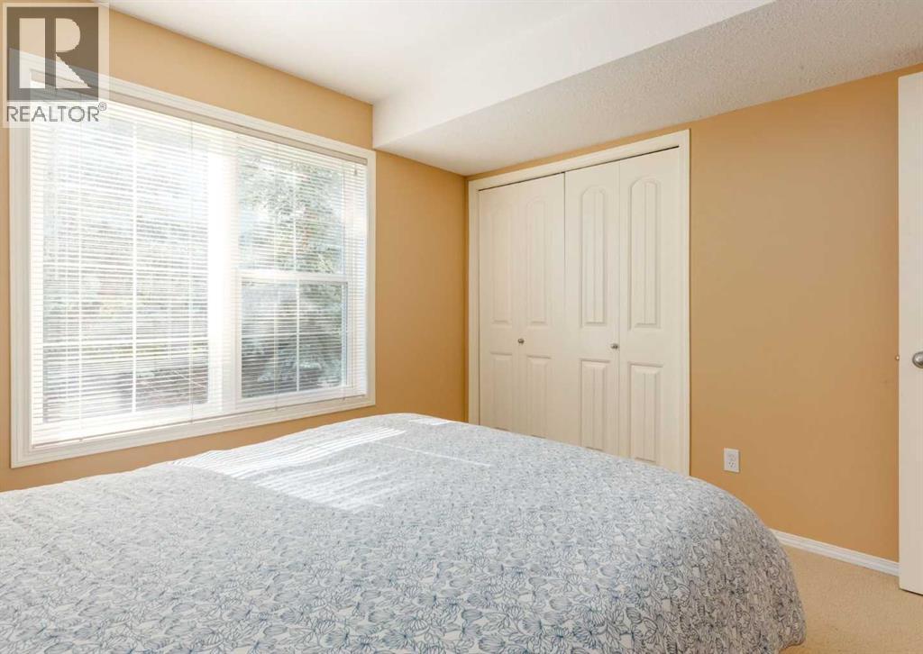 Photo 14 of 106 70 Panatella Landing Nw, Calgary AB