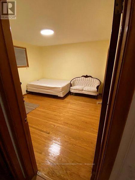 Photo 5 of Furnished 122 Rifle Range Road, Hamilton ON