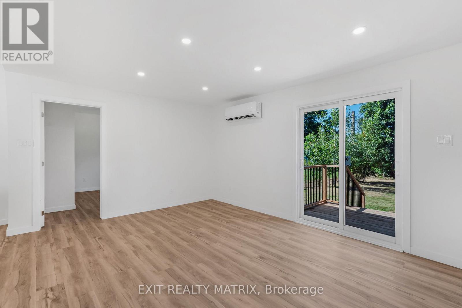 Photo 17 of 537 Higginson Street, Hawkesbury ON