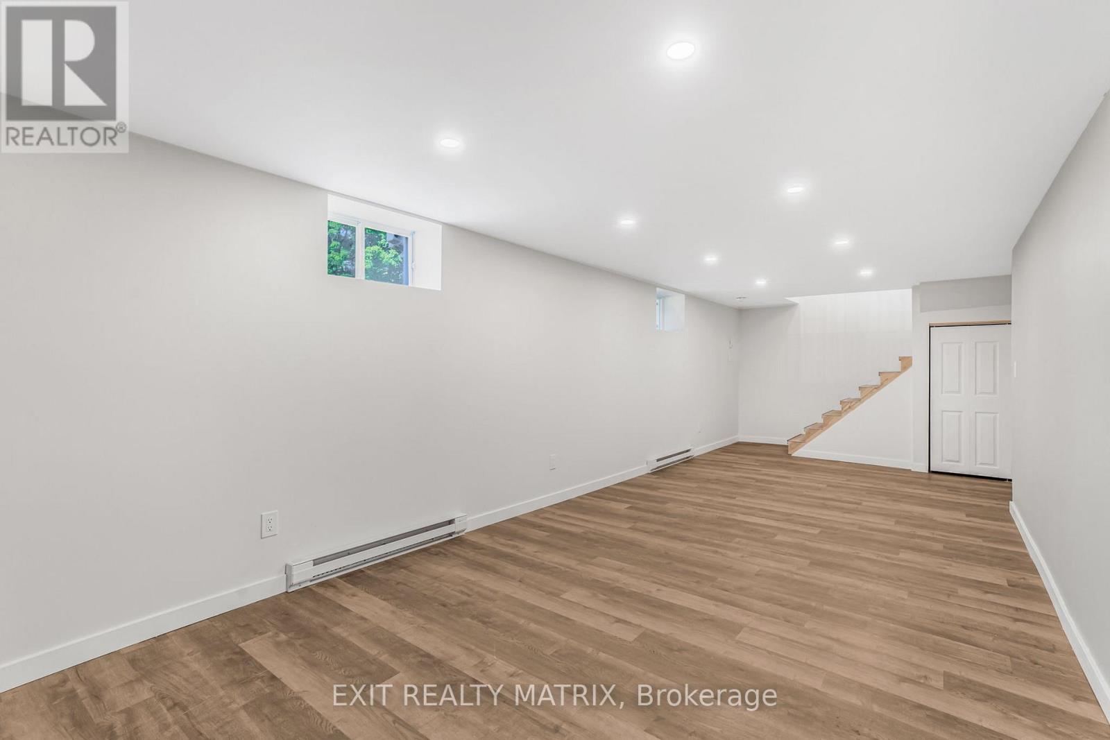 Photo 21 of 537 Higginson Street, Hawkesbury ON