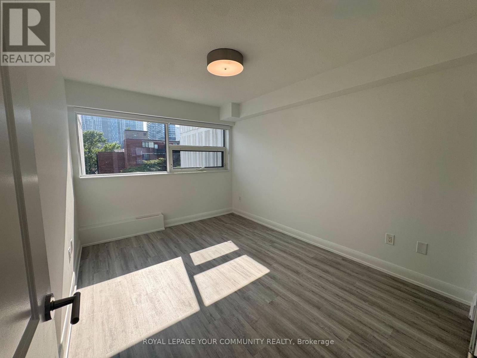 Photo 7 of 0605 191 Sherbourne Street, Toronto ON