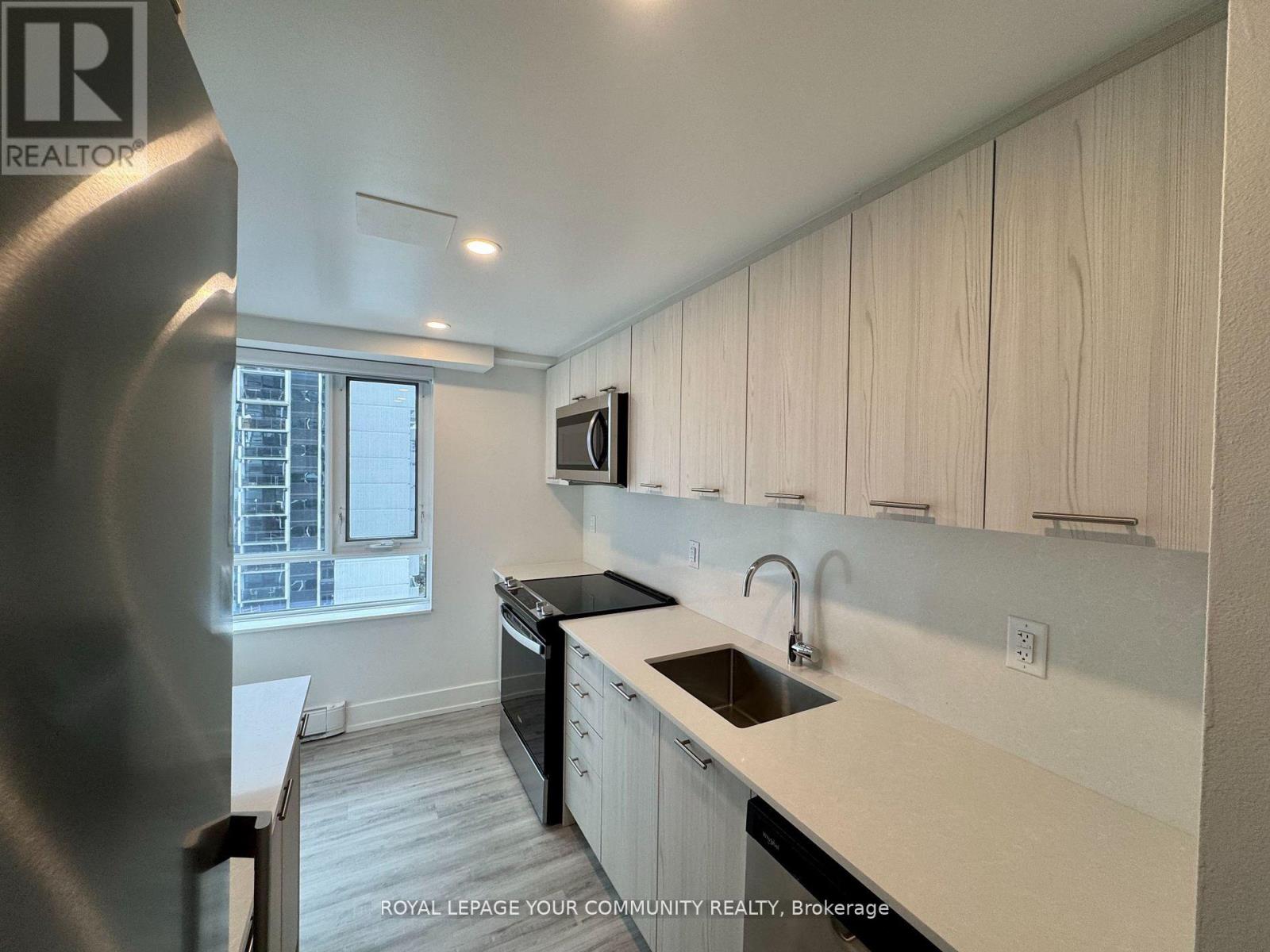Photo 1 of 1407 201 Sherbourne Street, Toronto ON