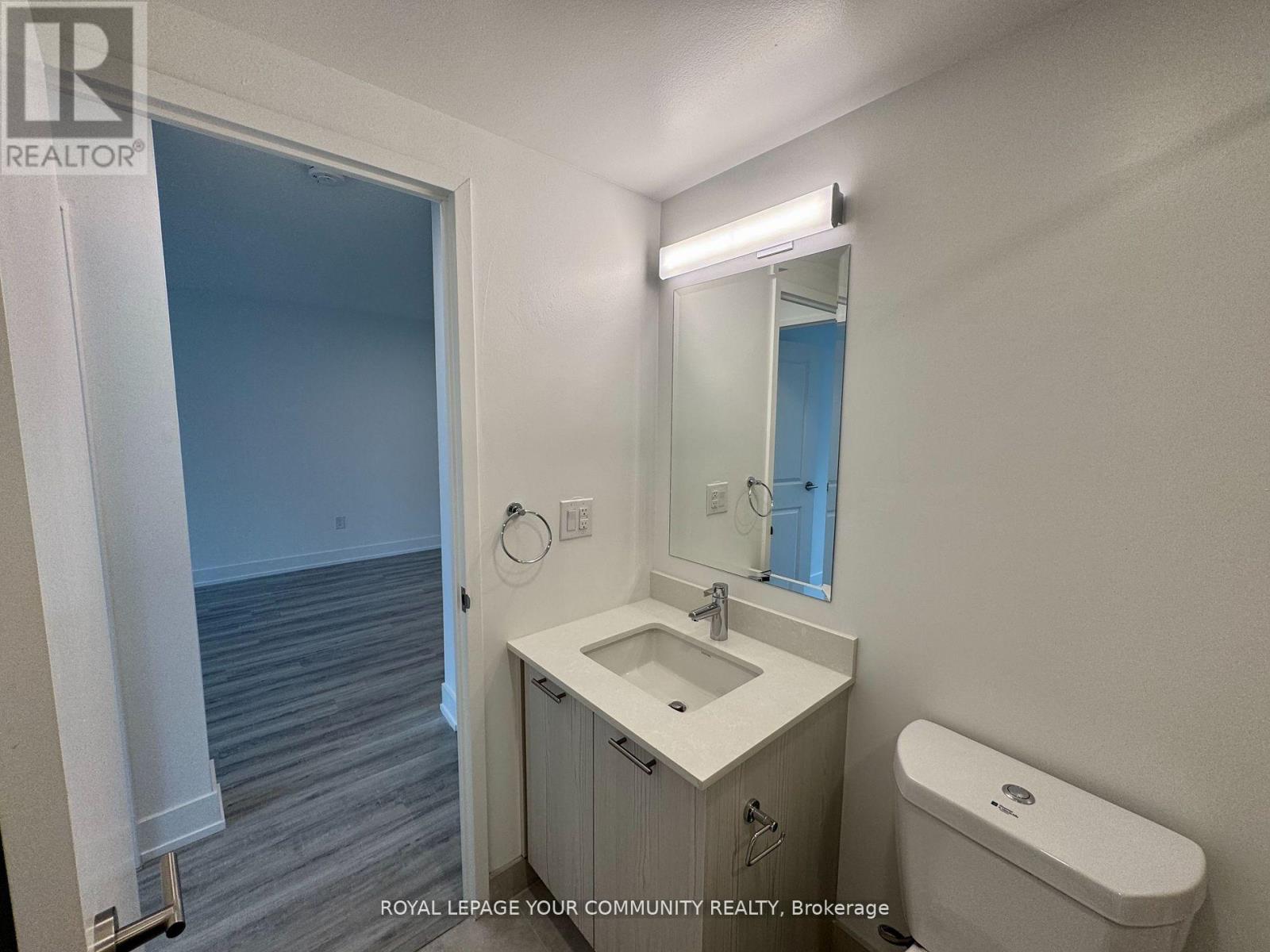 Photo 3 of 1407 201 Sherbourne Street, Toronto ON