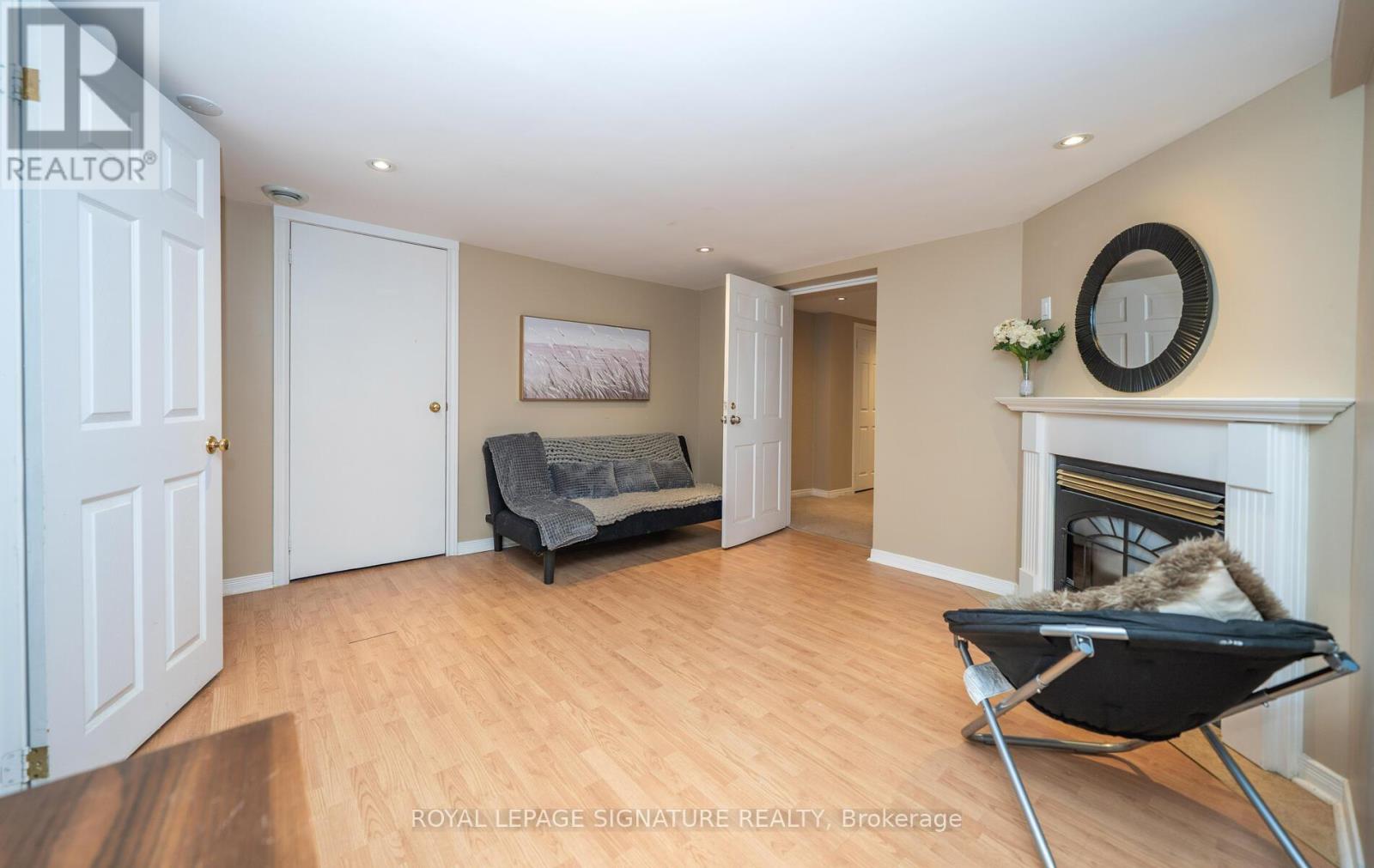 Photo 50 of 2098 Pharmacy Avenue, Toronto ON