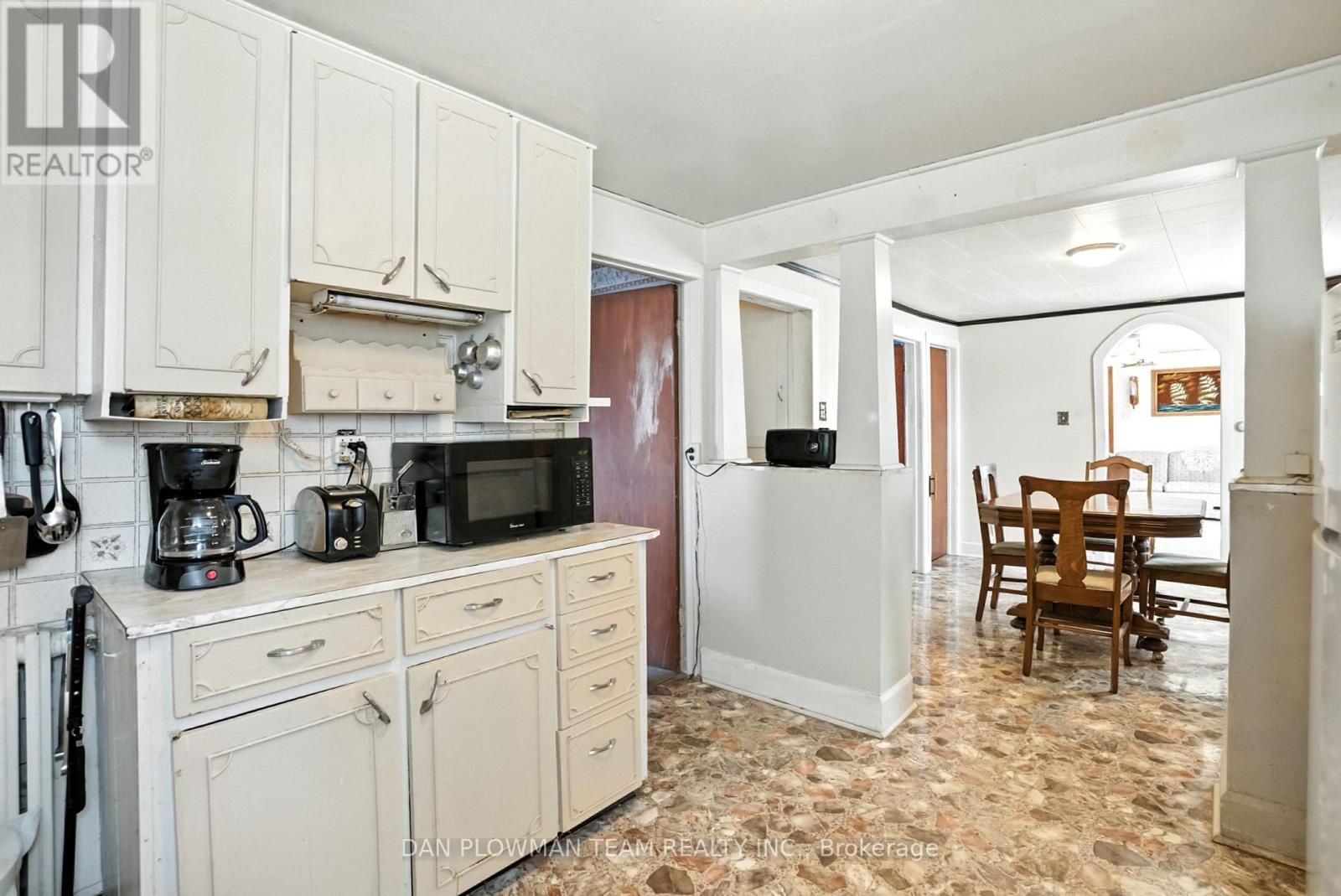 Photo 4 of 78 Ontario Street, Clarington ON