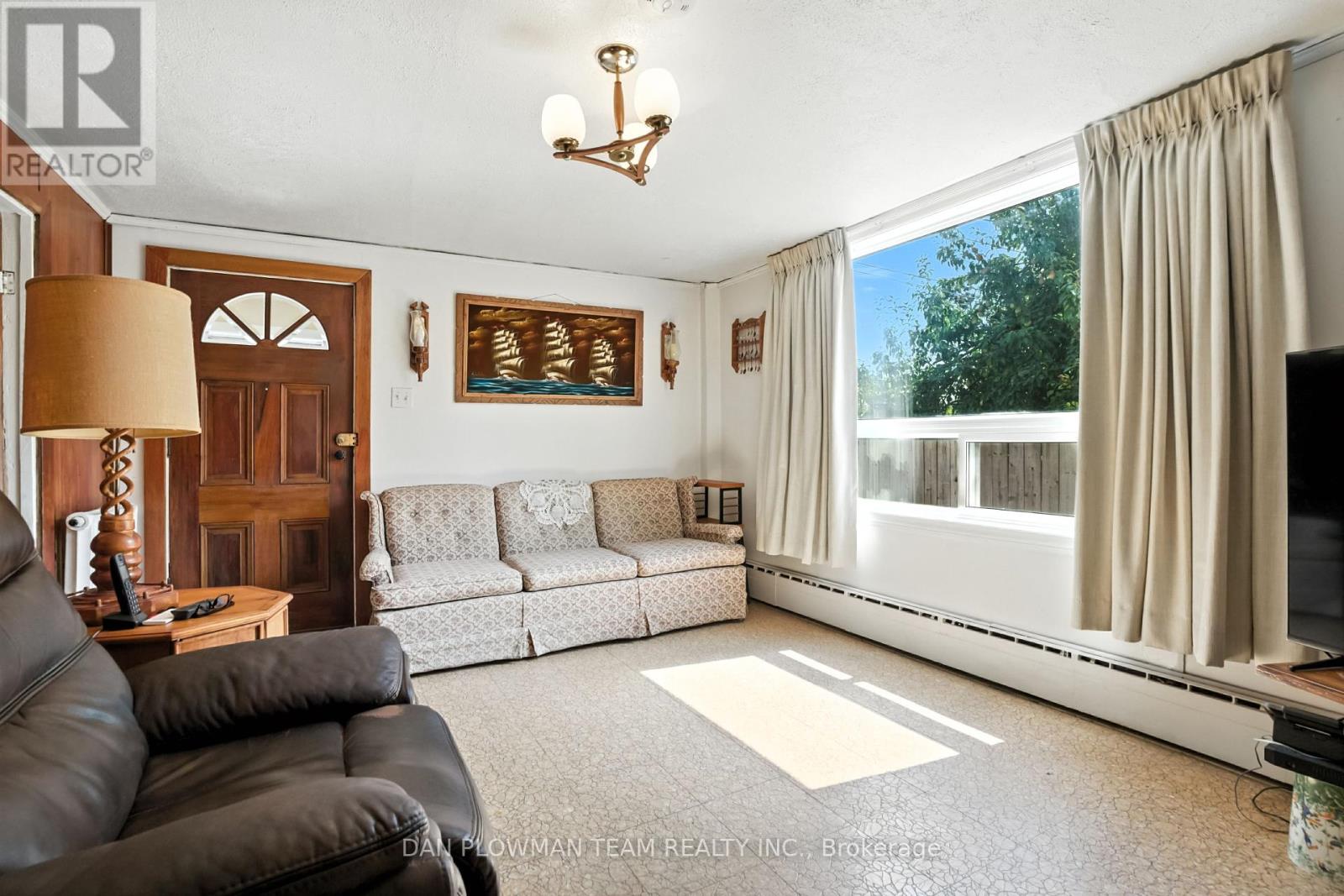 Photo 29 of 78 Ontario Street, Clarington ON