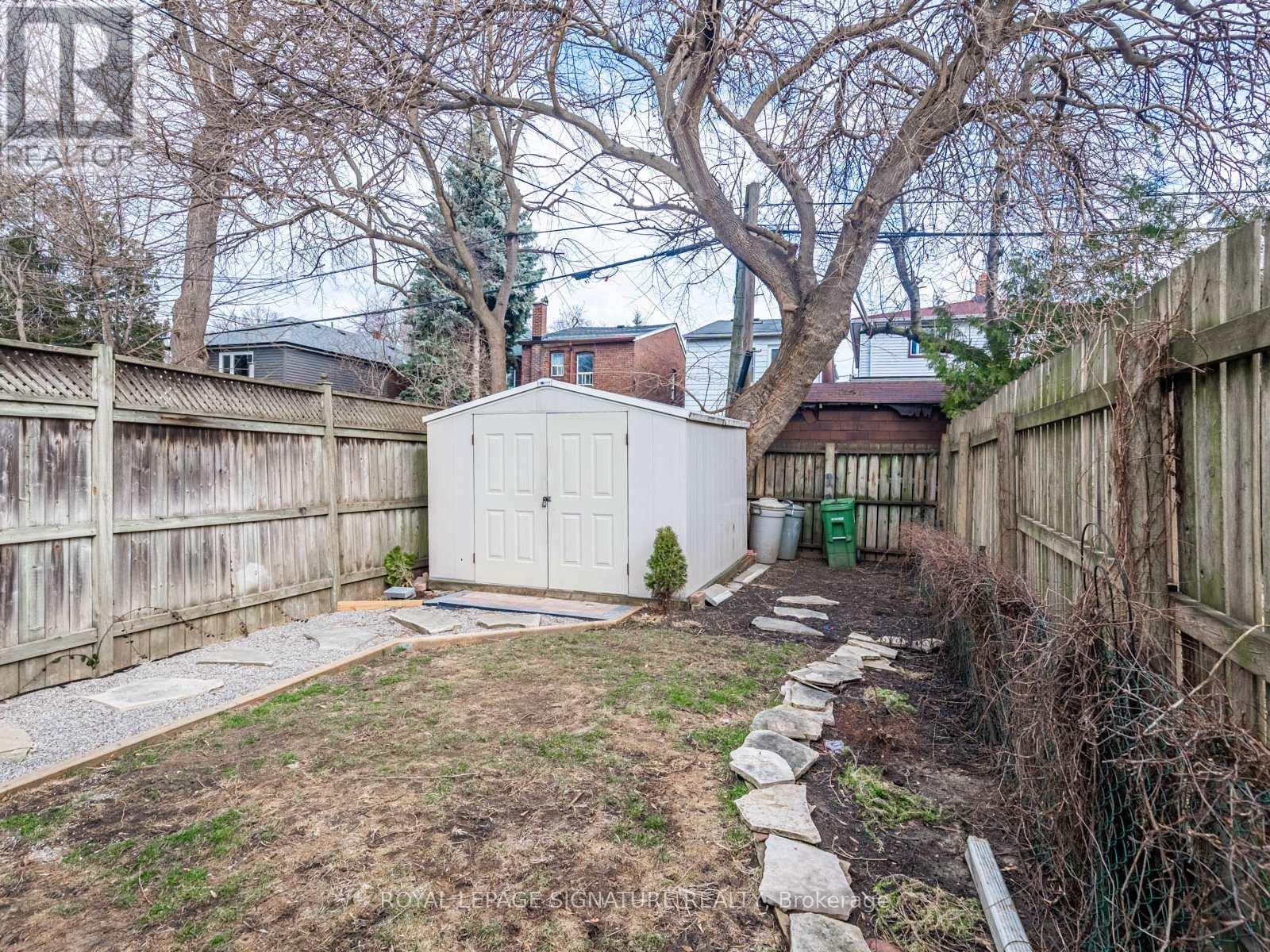 Photo 2 of Lower 49 Stanhope Avenue, Toronto ON