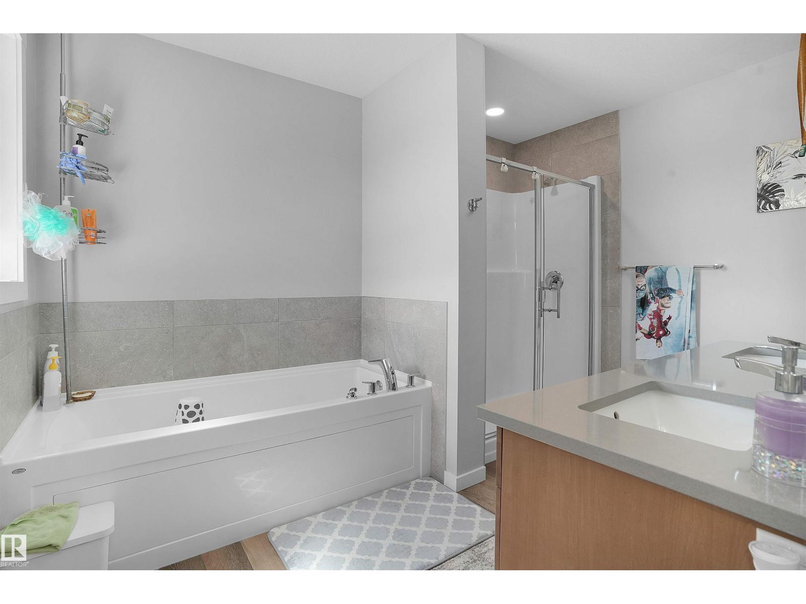 Photo 27 of 464 42 Ave Nw Nw, Edmonton AB