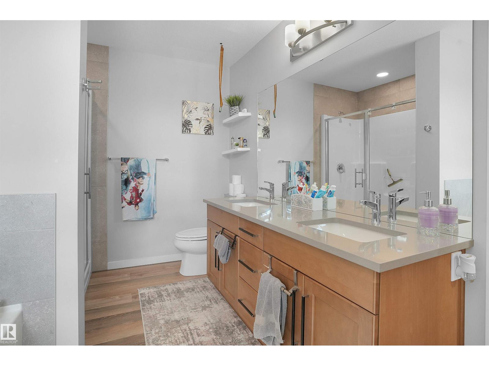 Photo 10 of 464 42 Ave Nw Nw, Edmonton AB