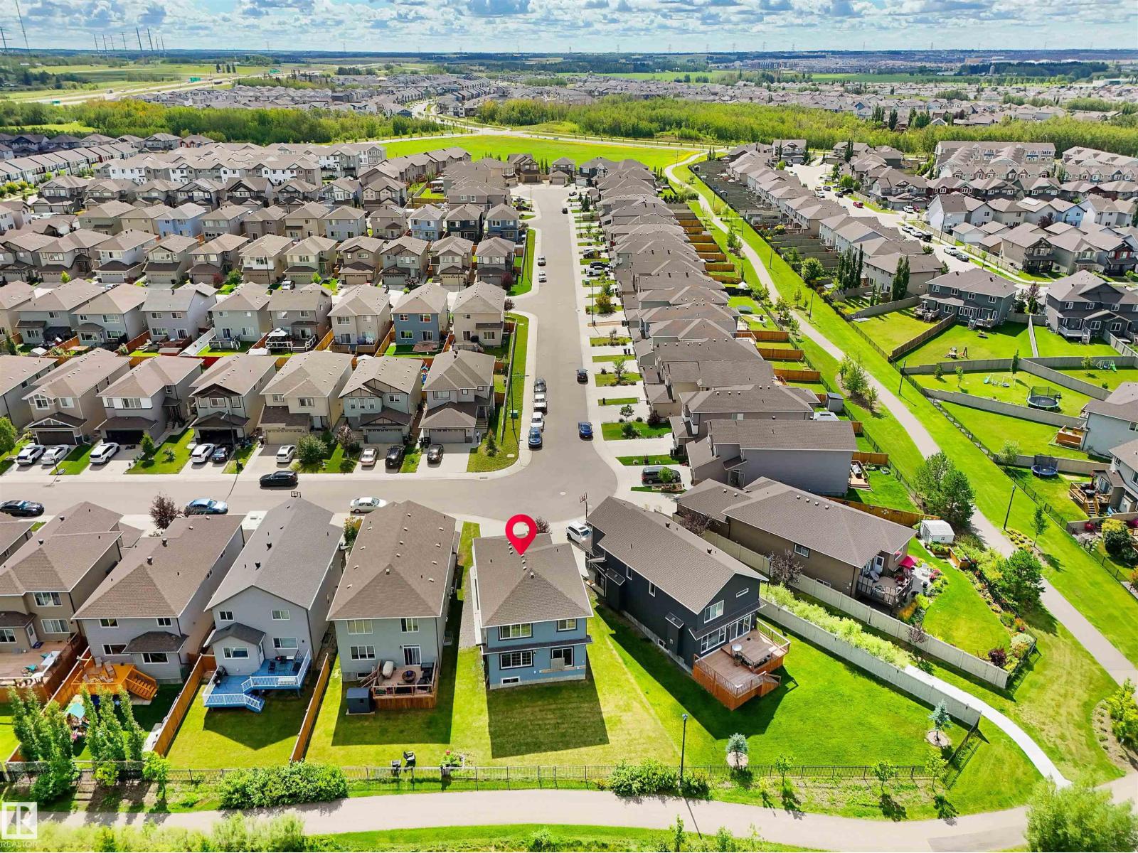 Photo 6 of 464 42 Ave Nw Nw, Edmonton AB