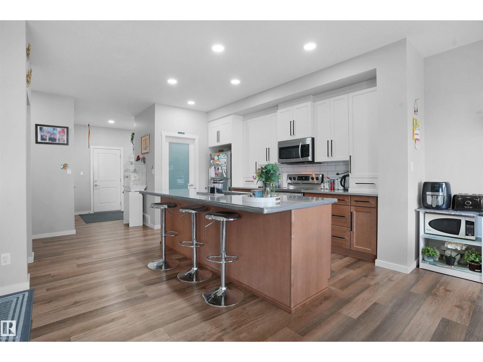 Photo 21 of 464 42 Ave Nw Nw, Edmonton AB