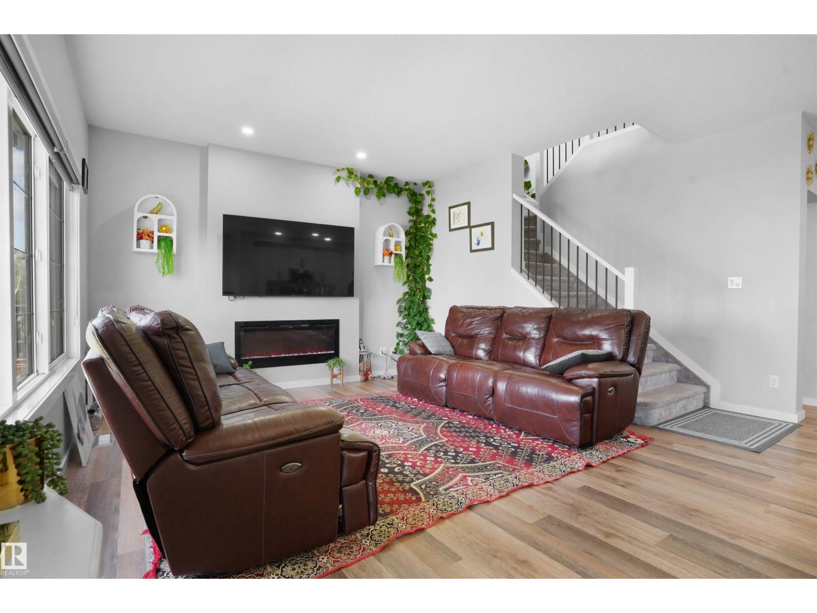 Photo 42 of 464 42 Ave Nw Nw, Edmonton AB