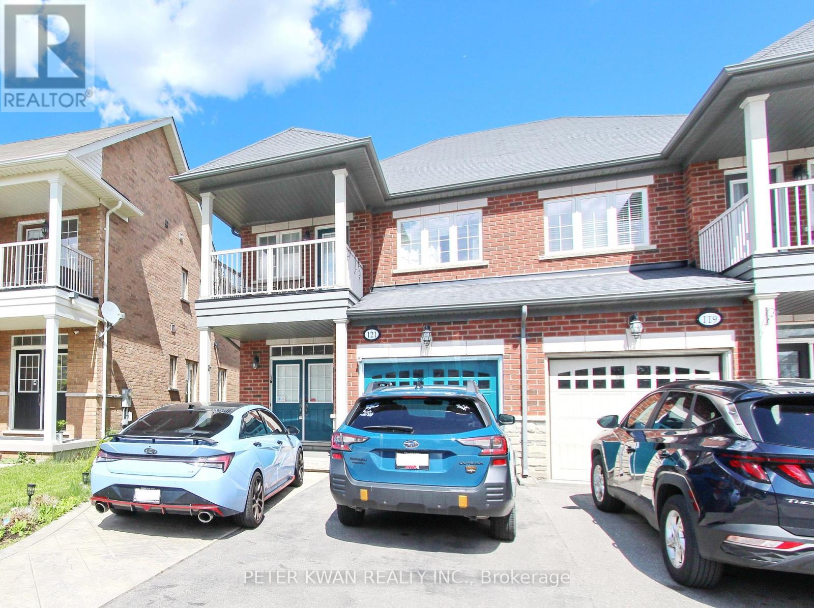 Photo 26 of 121 Warbler Avenue, Vaughan ON