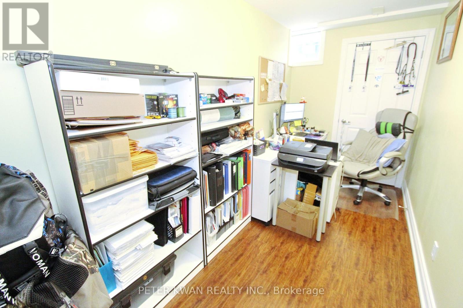 Photo 31 of 121 Warbler Avenue, Vaughan ON