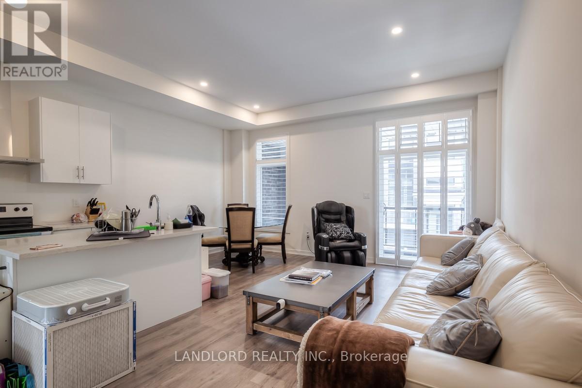Photo 27 of 44 Armillo Place, Markham ON