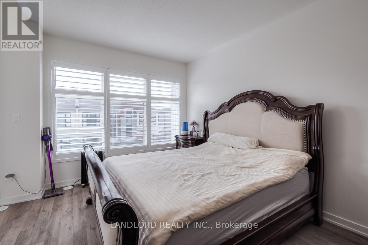 Photo 22 of 44 Armillo Place, Markham ON