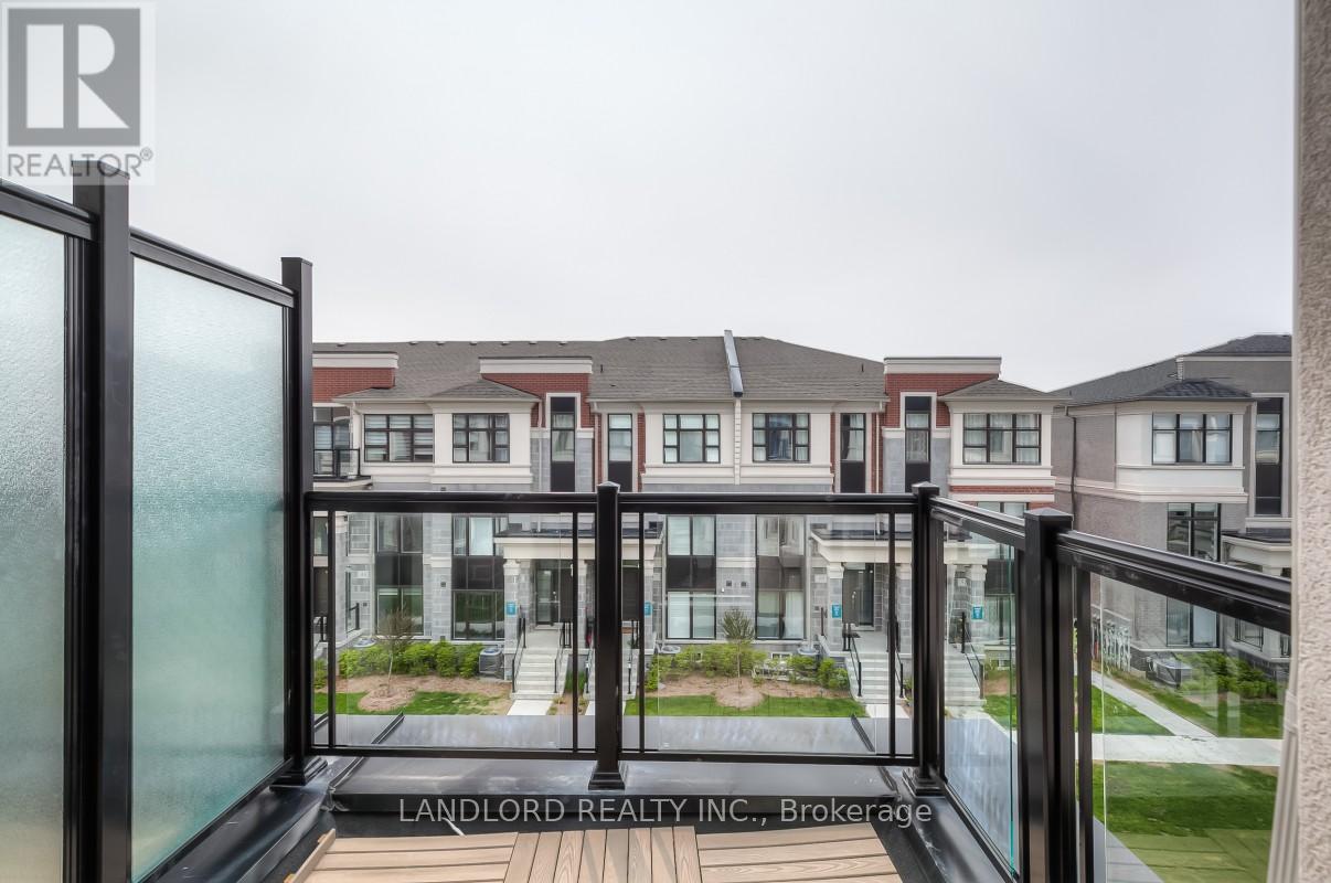 Photo 23 of 44 Armillo Place, Markham ON