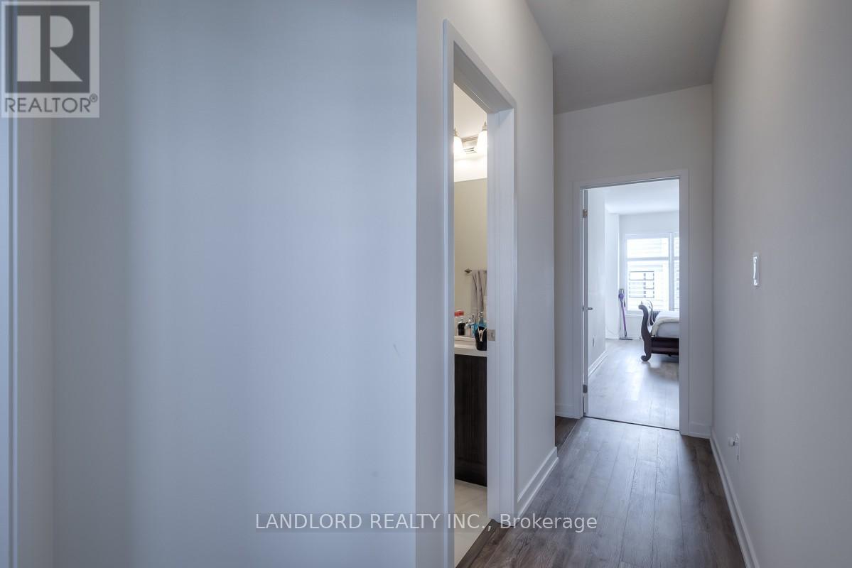 Photo 17 of 44 Armillo Place, Markham ON