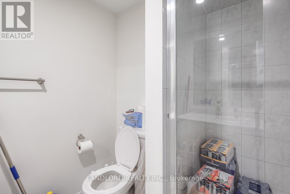 Photo 19 of 44 Armillo Place, Markham ON