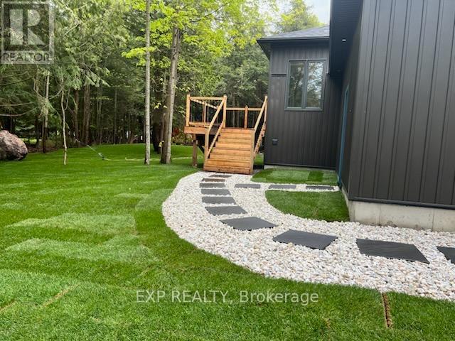 Photo 6 of 48 Iroquois Crescent, Tiny ON