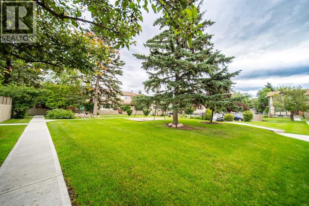 Single Family House for Sale in N  Lynnview Road SE Ogden Calgary 