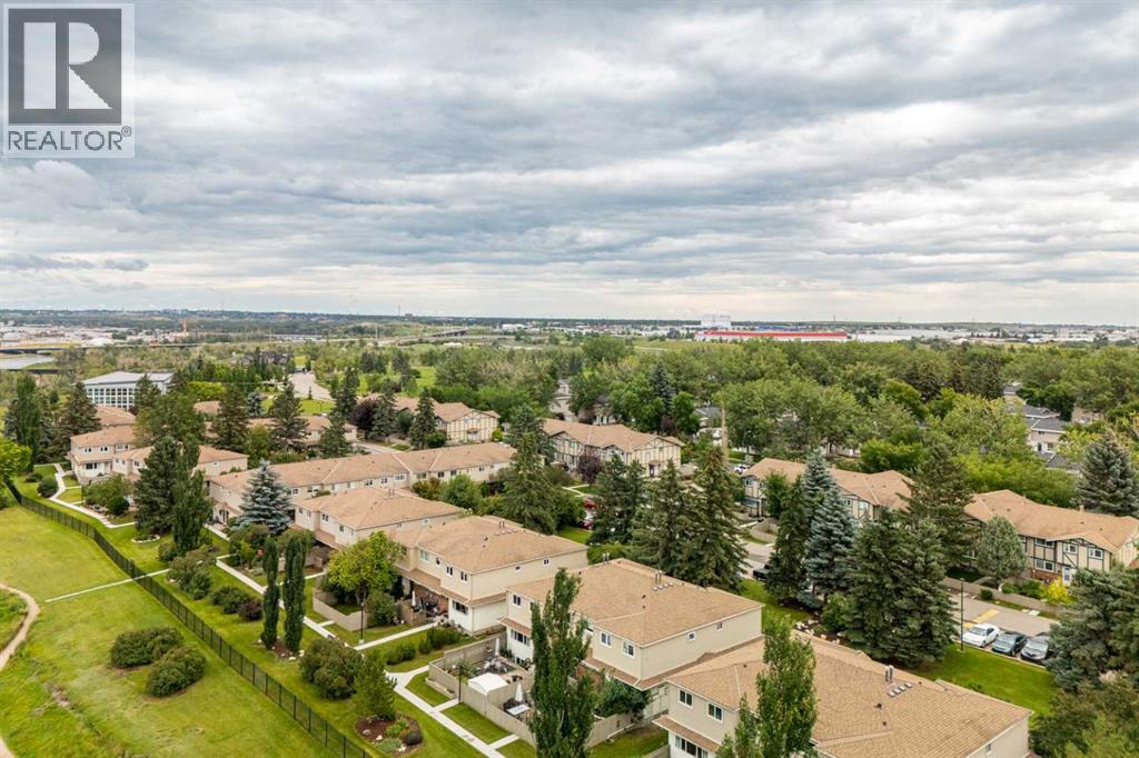 Single Family House for Sale in N  Lynnview Road SE Ogden Calgary 