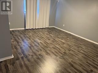 Photo 5 of 44 Lockburn Crescent, Brampton ON
