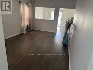 Photo 17 of 44 Lockburn Crescent, Brampton ON