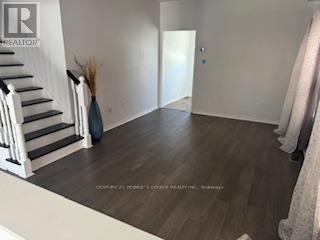 Photo 16 of 44 Lockburn Crescent, Brampton ON