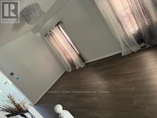Photo 1 of 44 Lockburn Crescent, Brampton ON