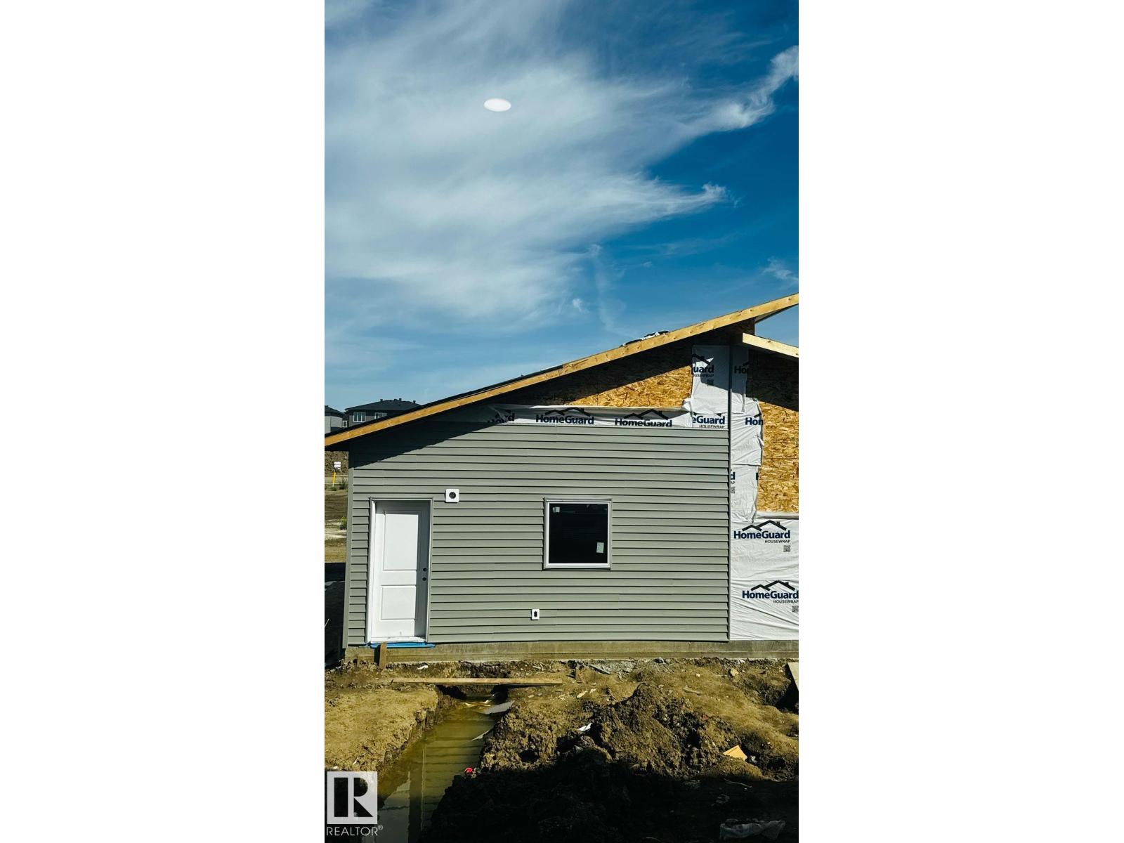 Photo 6 of 3610 39 Av, Beaumont AB