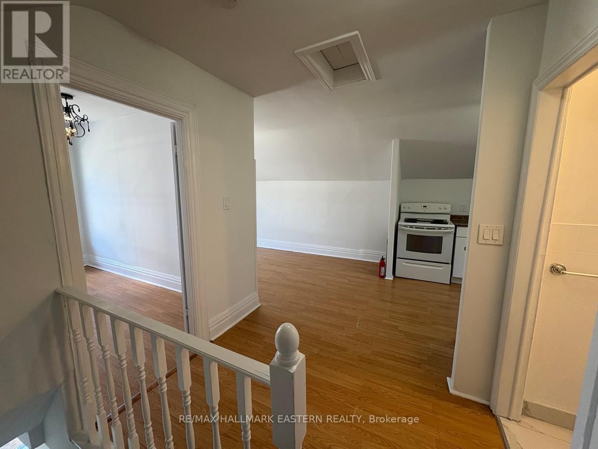 Photo 17 of 581 Paterson Street, Peterborough Central ON
