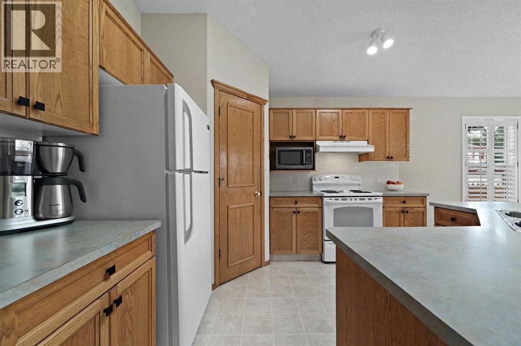 Single Family House Bungalow for Sale in  Mt Brewster Circle SE McKenzie Lake Calgary 