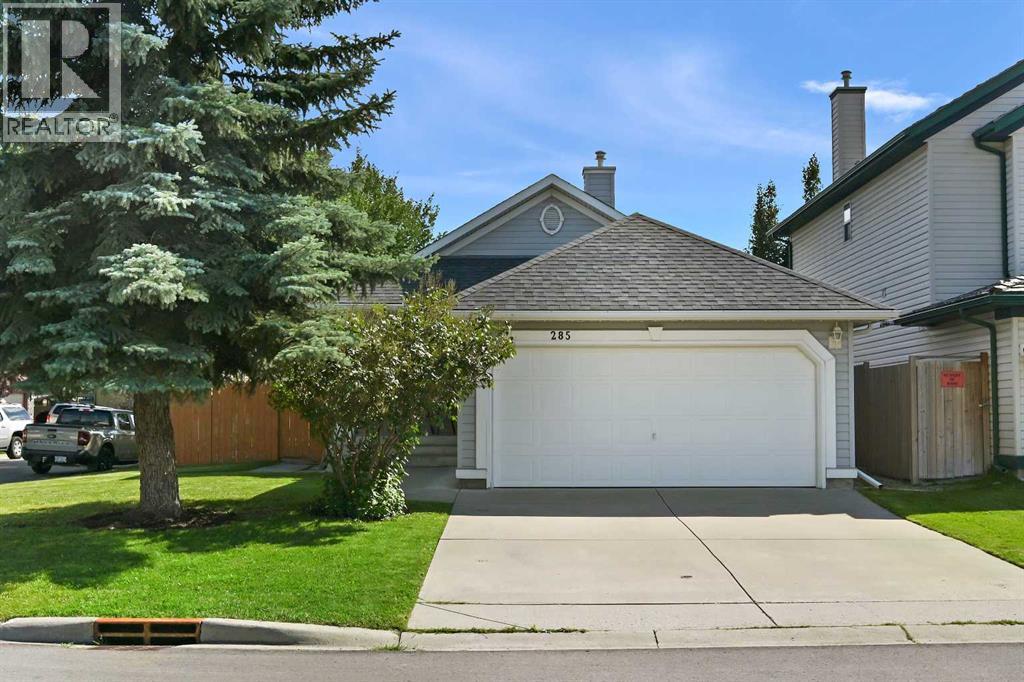 285 Mt Brewster Circle SE, Calgary, Alberta