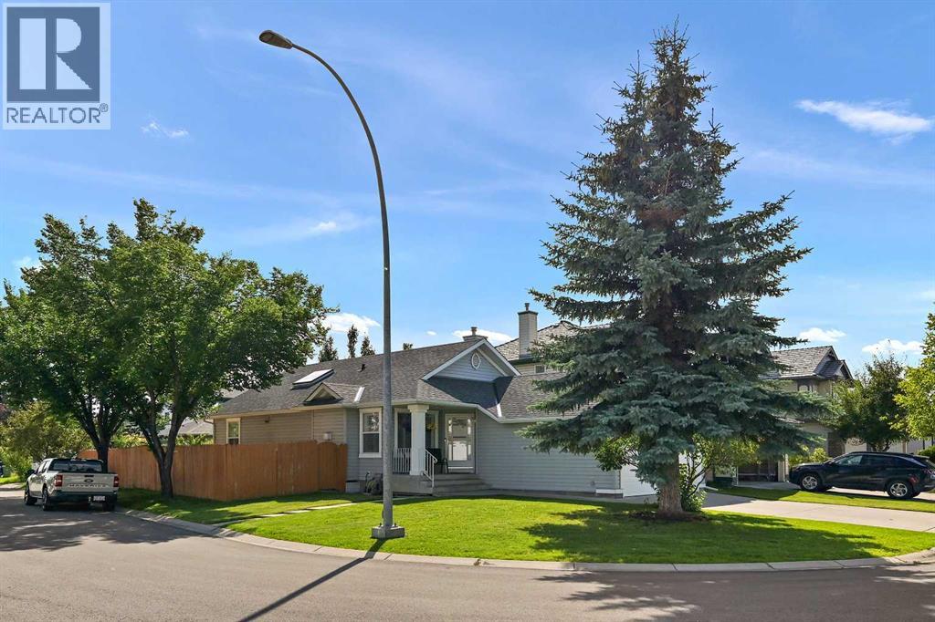 Single Family House Bungalow for Sale in  Mt Brewster Circle SE McKenzie Lake Calgary 