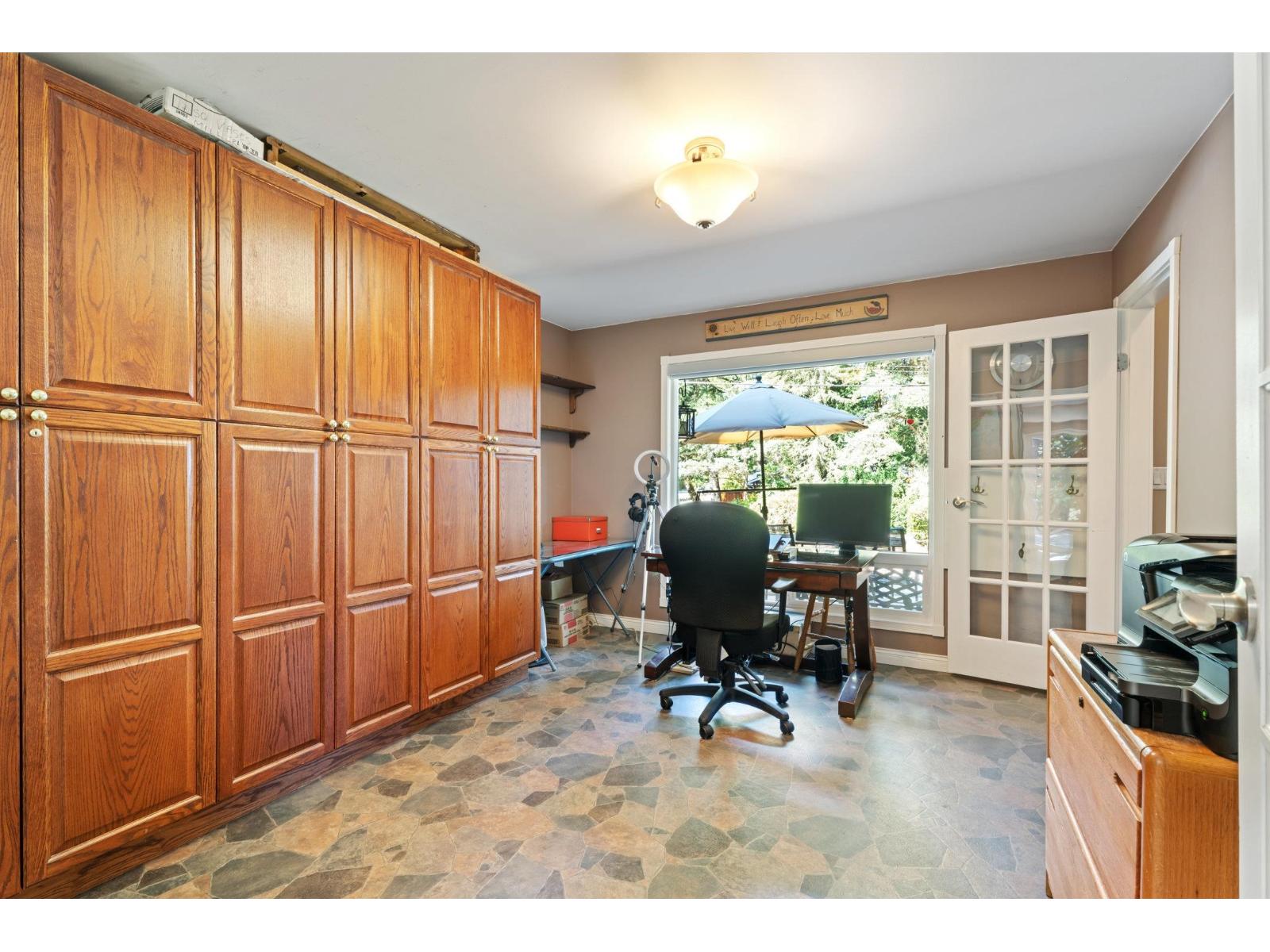 Photo 4 of 4150 197 A Street, Langley BC