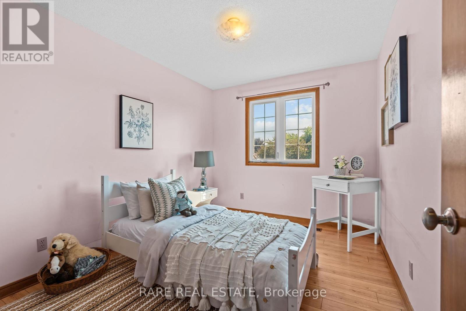 Photo 16 of 823 Brandy Court, Kingston ON