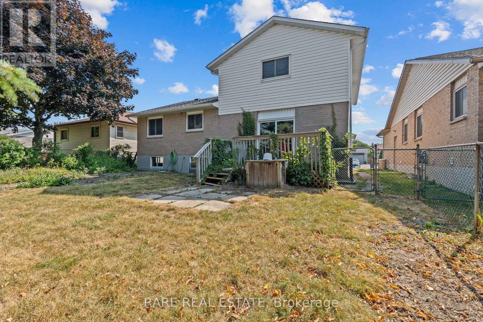 Photo 30 of 823 Brandy Court, Kingston ON