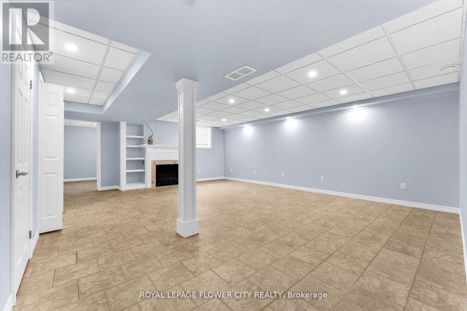 Photo 25 of 724 Garden Court, Woodstock ON