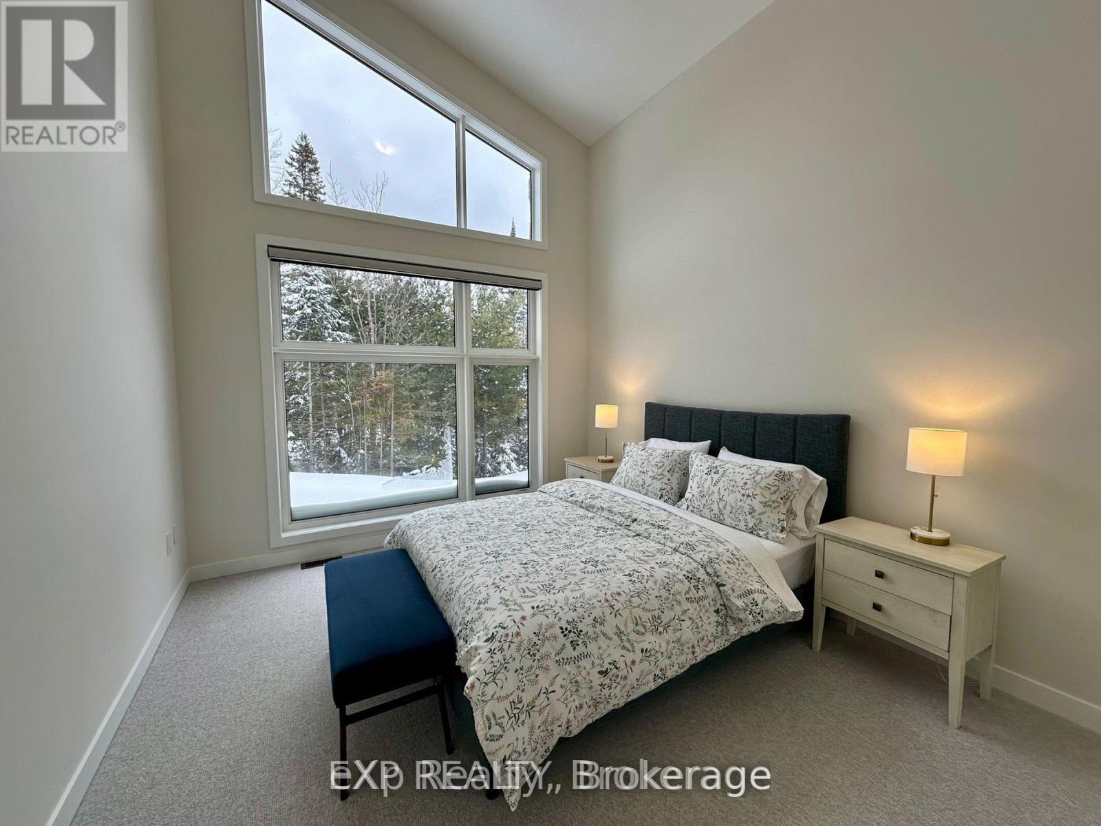 Photo 9 of 1017 Ridgeline Drive, Lake Of Bays ON
