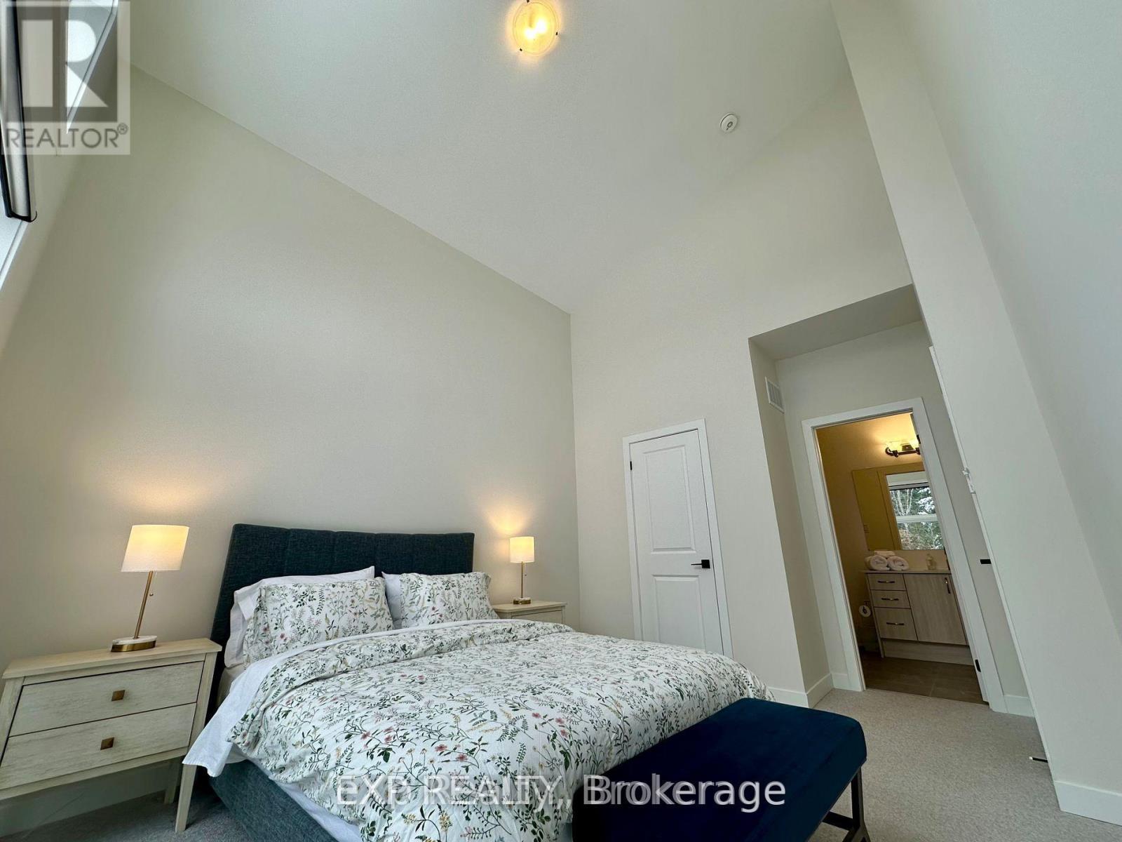 Photo 23 of 1017 Ridgeline Drive, Lake Of Bays ON