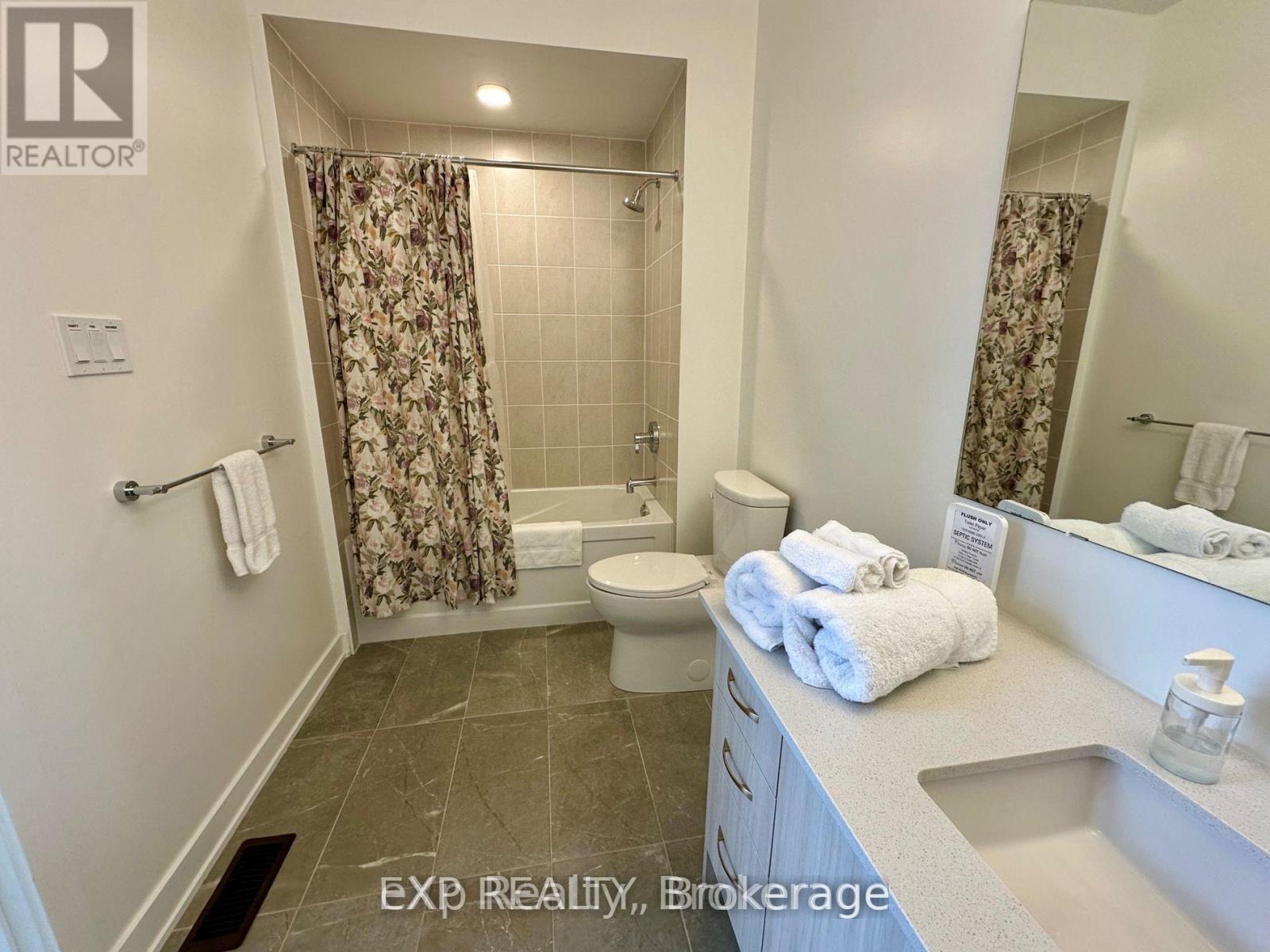 Photo 37 of 1017 Ridgeline Drive, Lake Of Bays ON