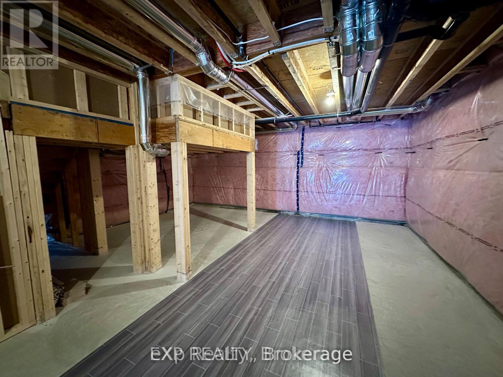 Photo 33 of 1017 Ridgeline Drive, Lake Of Bays ON
