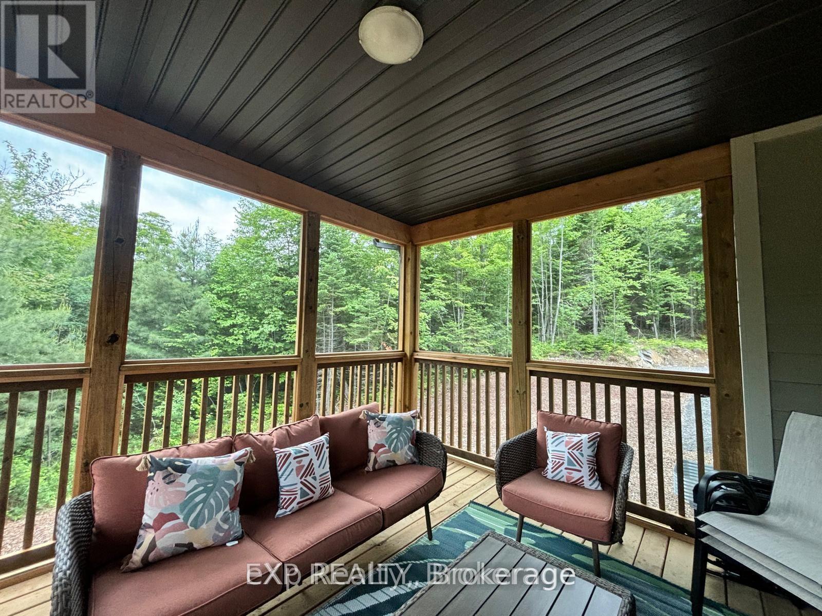 Photo 19 of 1017 Ridgeline Drive, Lake Of Bays ON