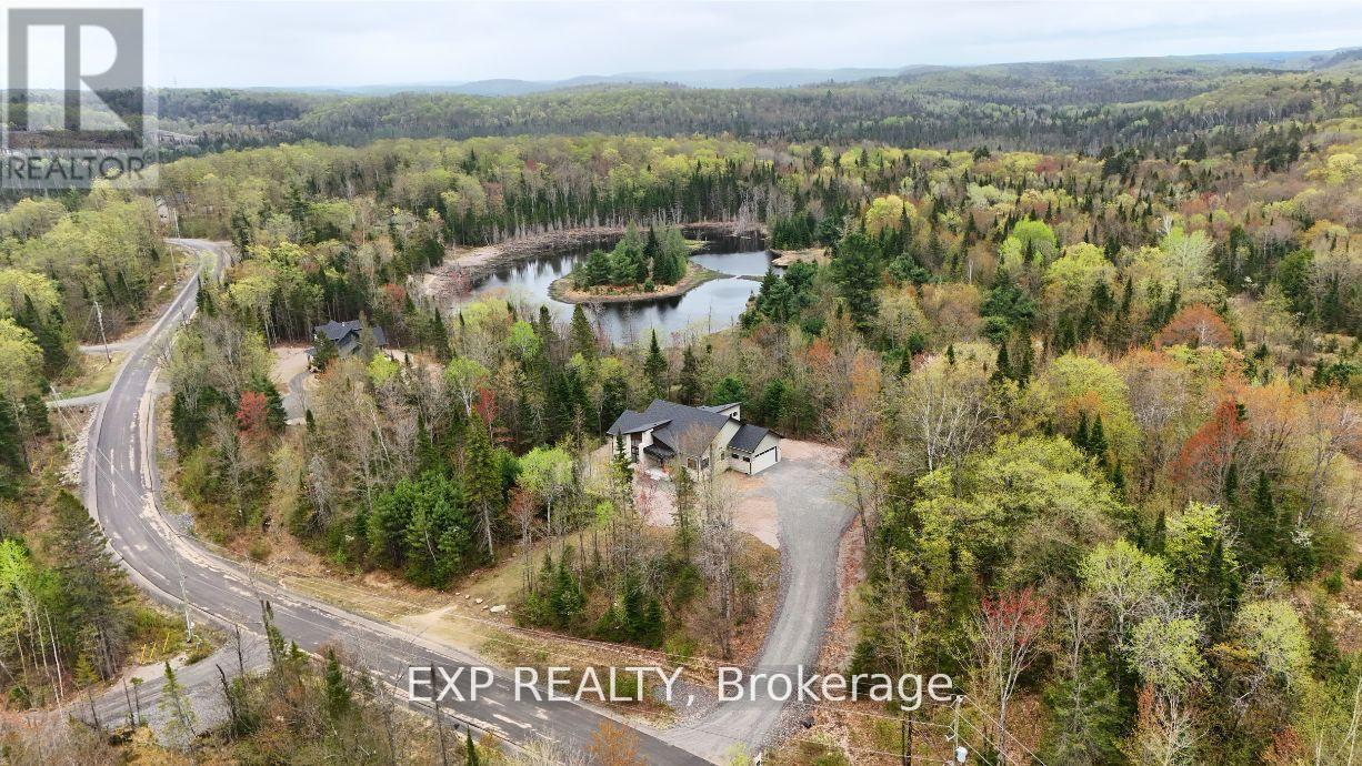 Photo 29 of 1017 Ridgeline Drive, Lake Of Bays ON