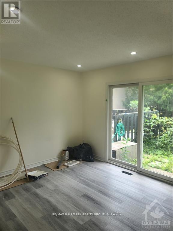 Photo 7 of 83 1420 Ridgebrook Drive W, Ottawa ON