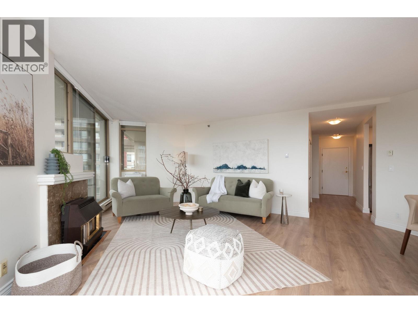 Photo 4 of 1203 728 Farrow Street, Coquitlam BC