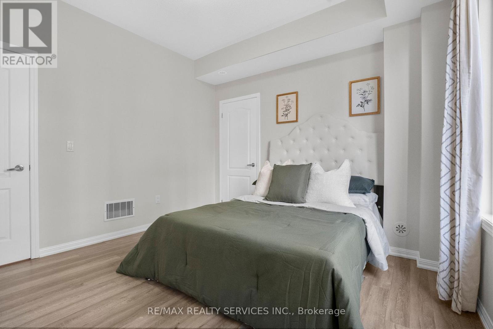 Photo 20 of 8 3100 Boxford Crescent, Mississauga ON