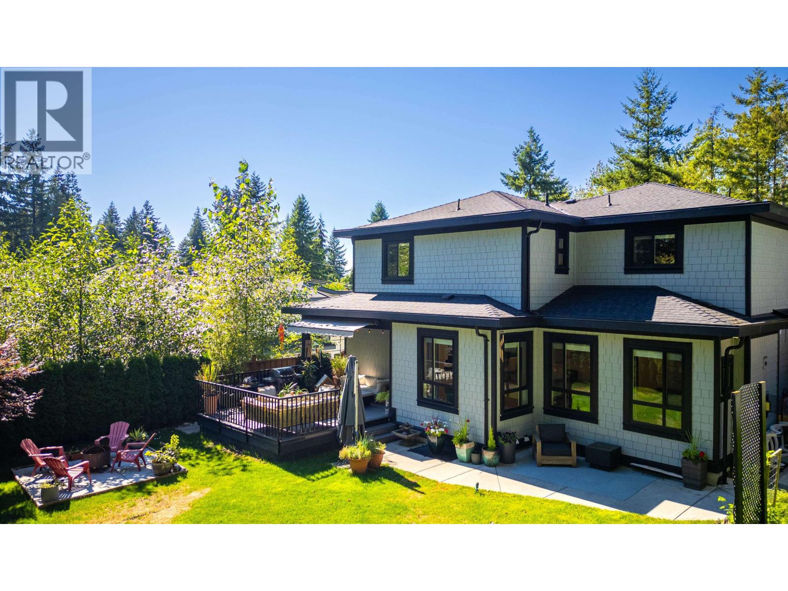 Photo 5 of 870 Browning Place, North Vancouver BC
