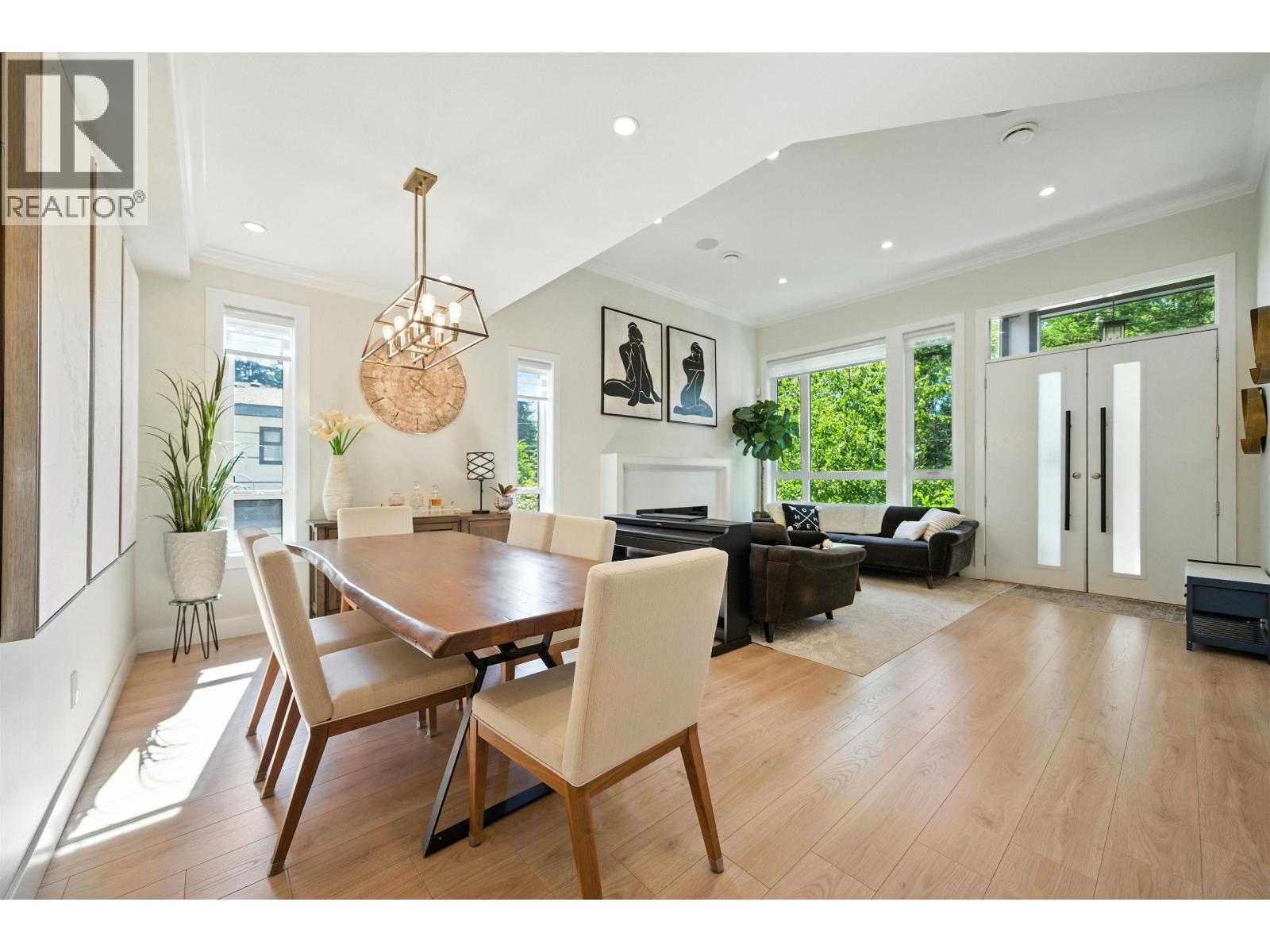 Photo 37 of 870 Browning Place, North Vancouver BC